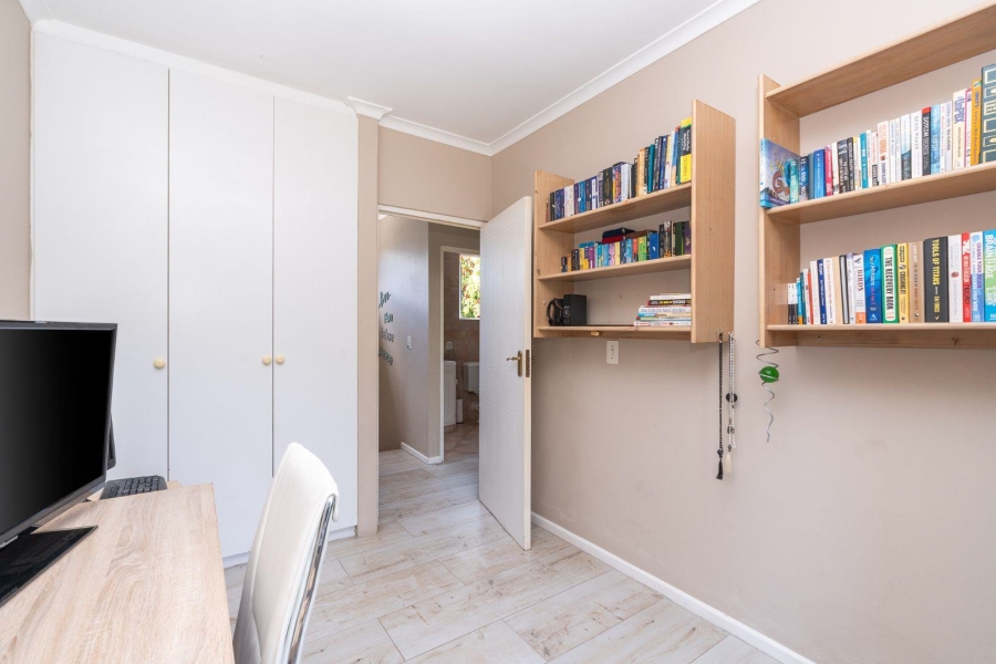 3 Bedroom Property for Sale in Hout Bay Western Cape